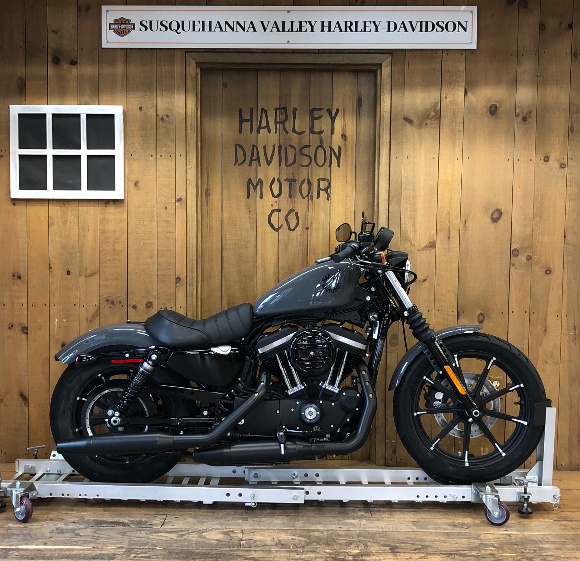 2022 Harley-Davidson Iron 883 in Harrisburg, Pennsylvania - Photo 1