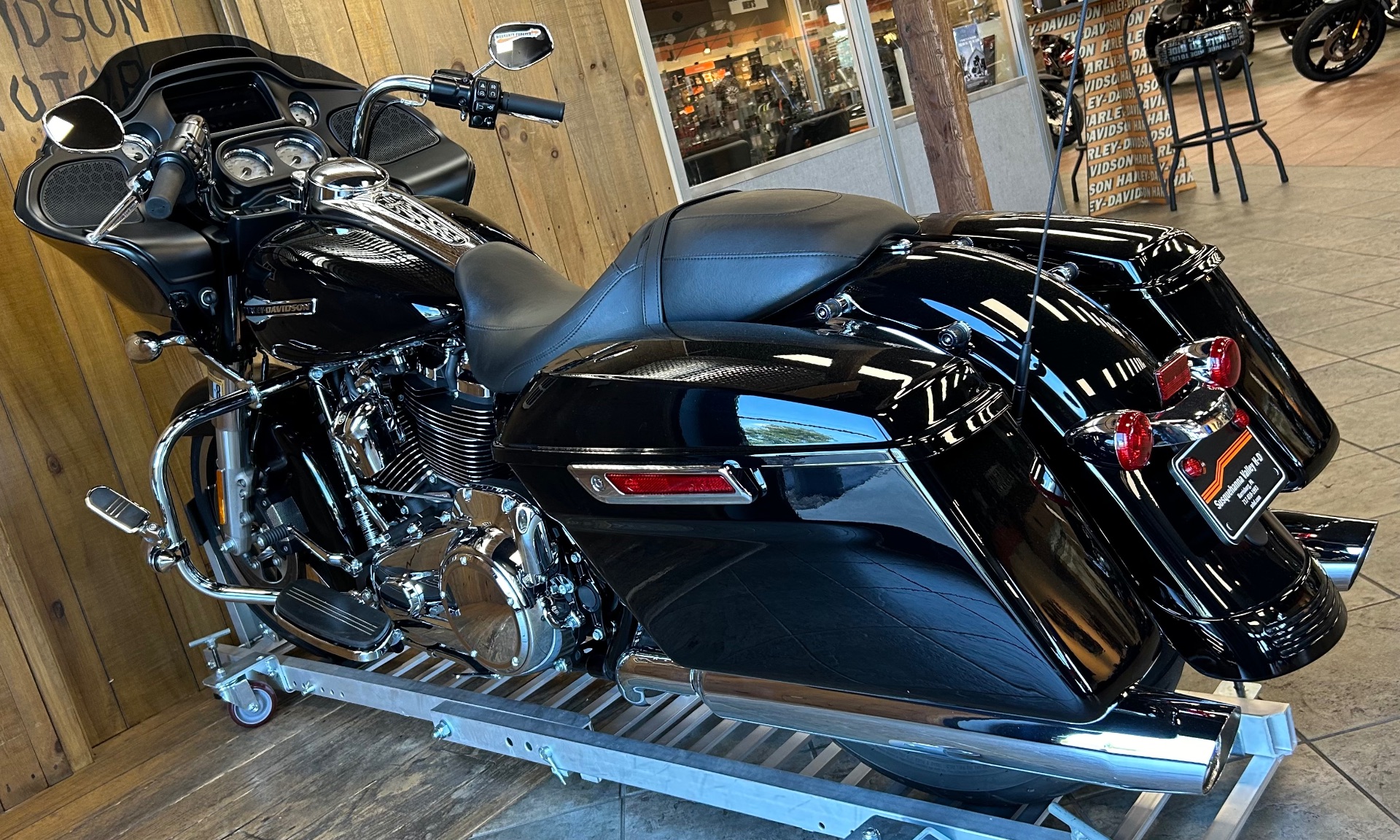 2023 Harley-Davidson Road Glide in Harrisburg, Pennsylvania - Photo 5