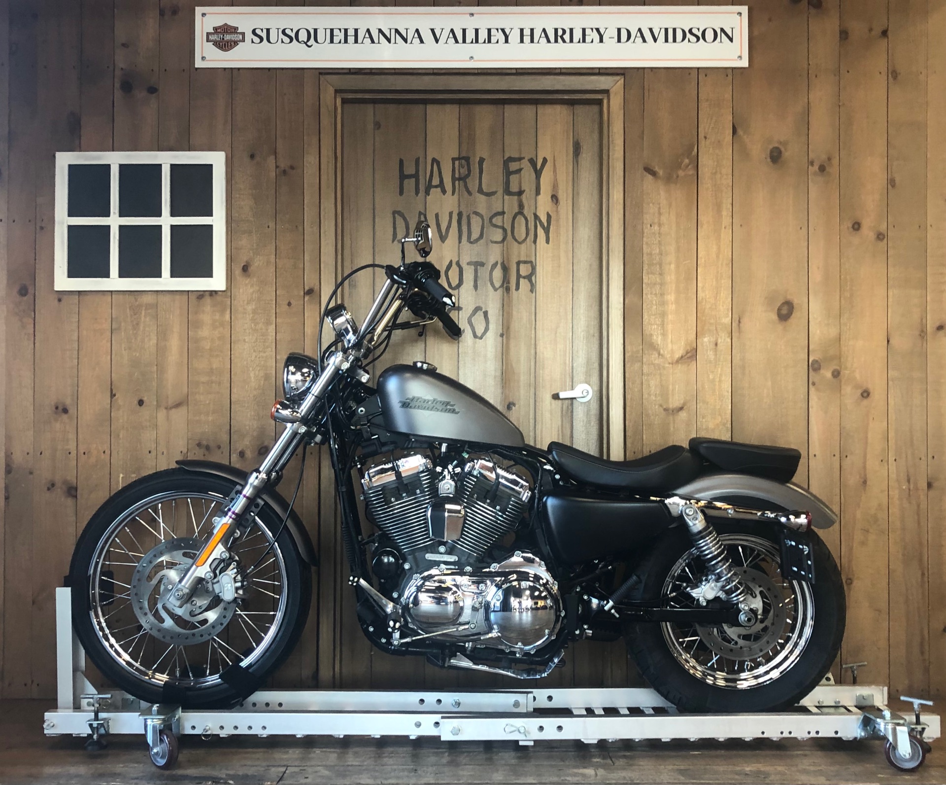 2016 Harley-Davidson Sportster '72 in Harrisburg, Pennsylvania - Photo 4