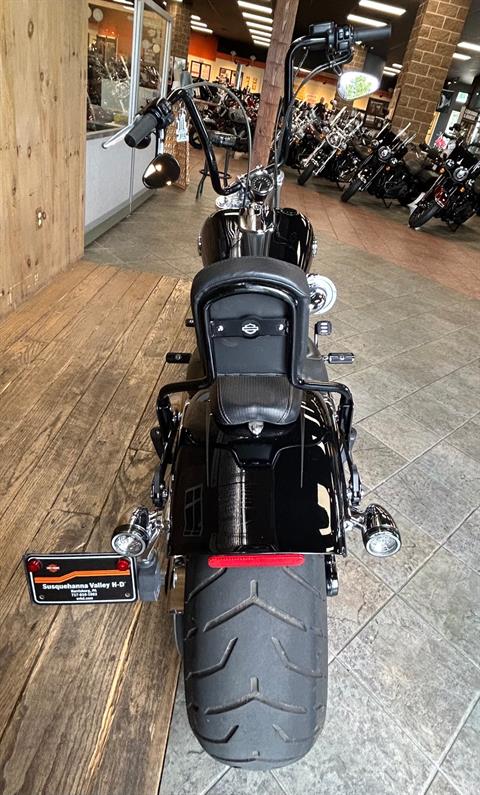 2015 Harley-Davidson Breakout in Harrisburg, Pennsylvania - Photo 4