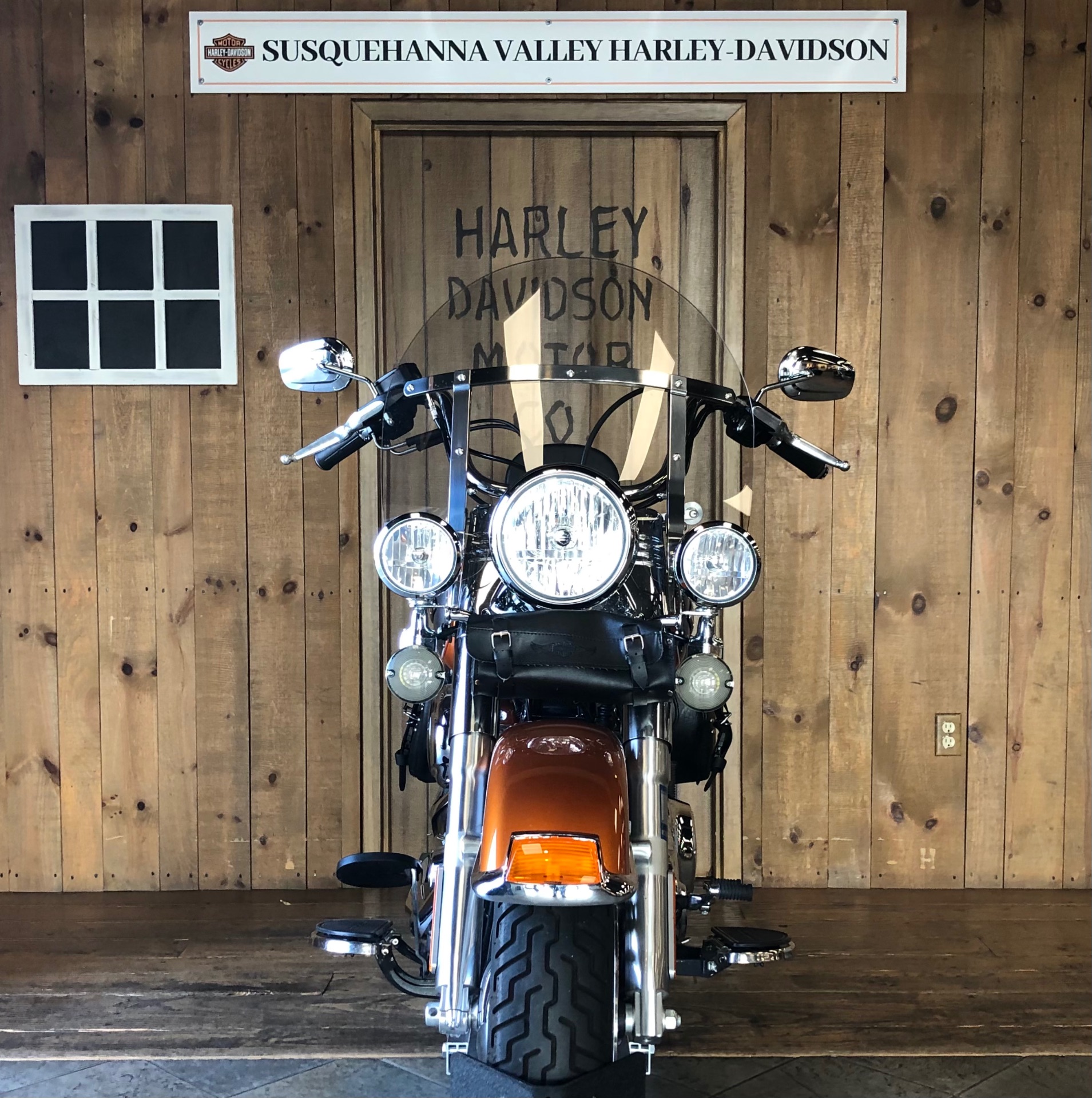 2015 Harley-Davidson Heritage Classic in Harrisburg, Pennsylvania - Photo 3