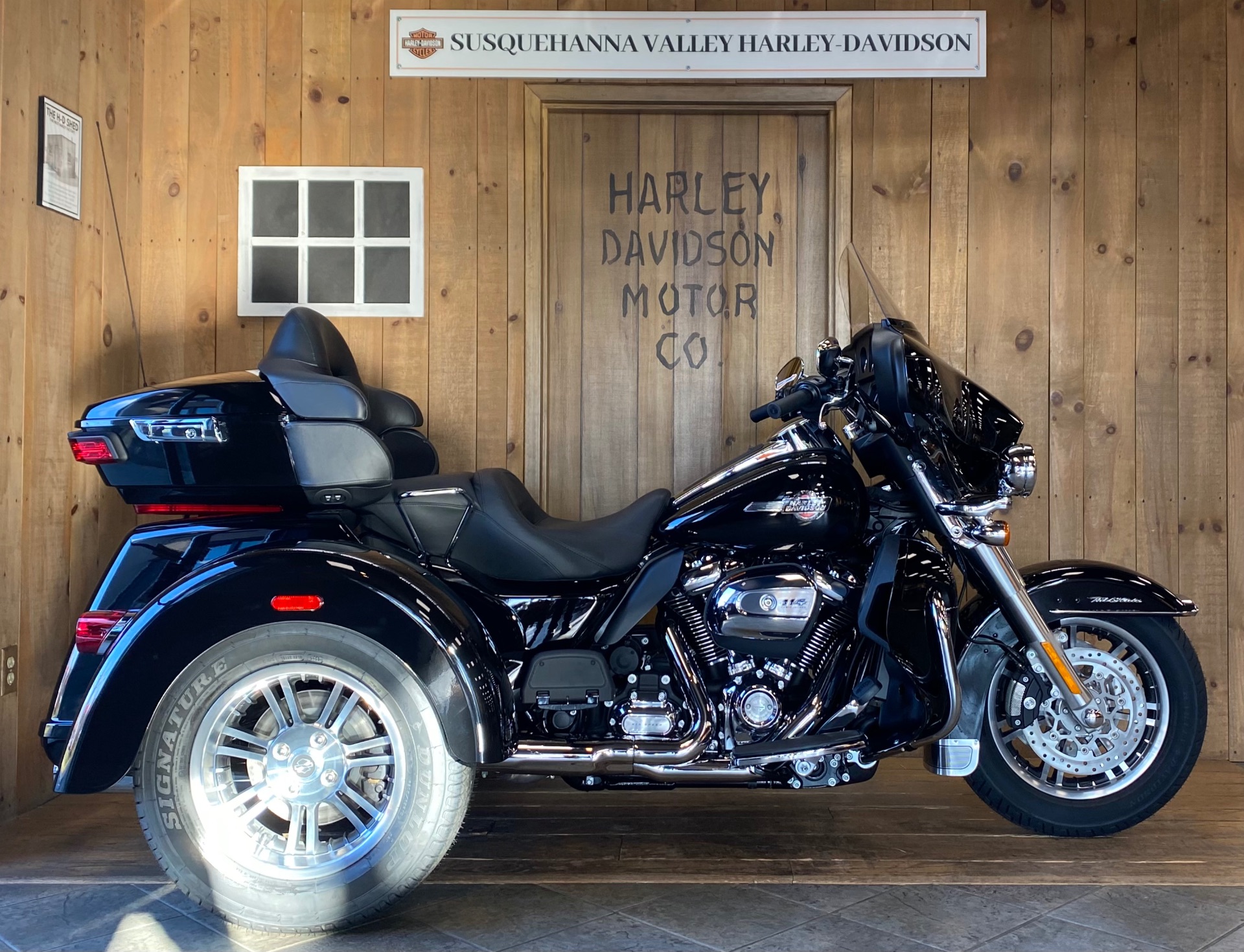 2023 Harley-Davidson Tri Glide® Ultra in Harrisburg, Pennsylvania - Photo 2