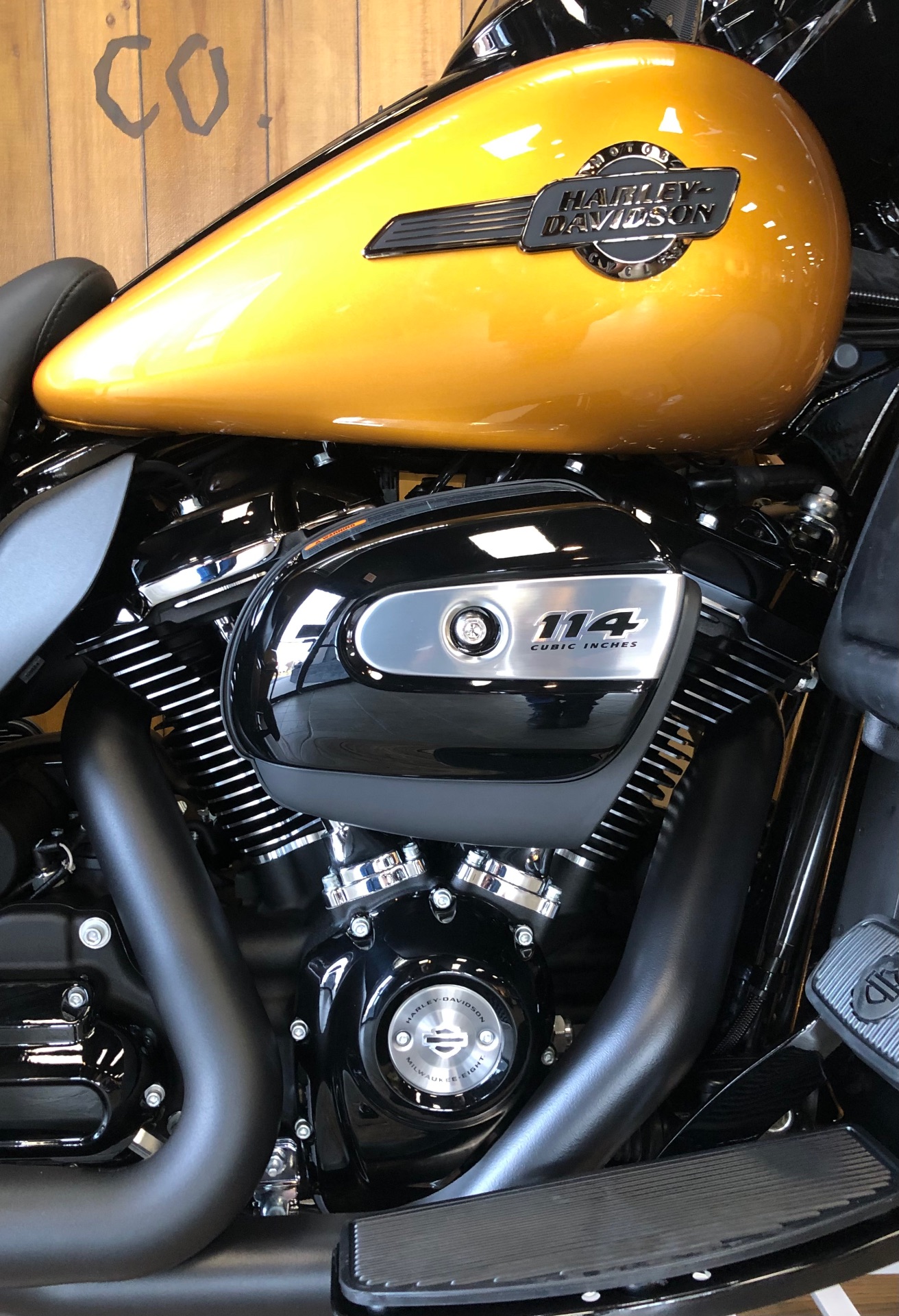 2023 Harley-Davidson Ultra Limited in Harrisburg, Pennsylvania - Photo 2