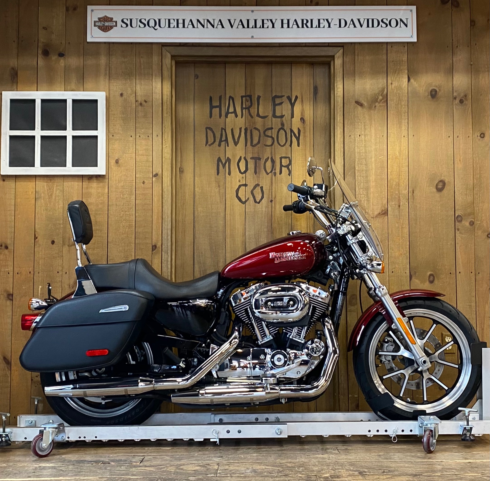 2017 Harley-Davidson SuperLow in Harrisburg, Pennsylvania - Photo 1