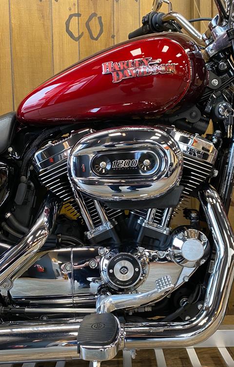 2017 Harley-Davidson SuperLow in Harrisburg, Pennsylvania - Photo 2