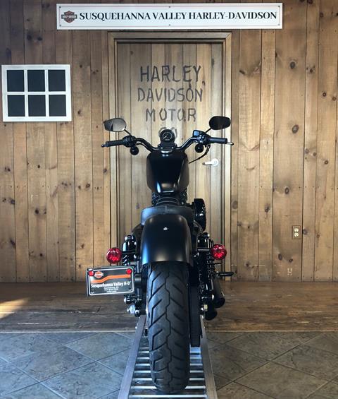 2016 Harley-Davidson Iron 883 in Harrisburg, Pennsylvania - Photo 7
