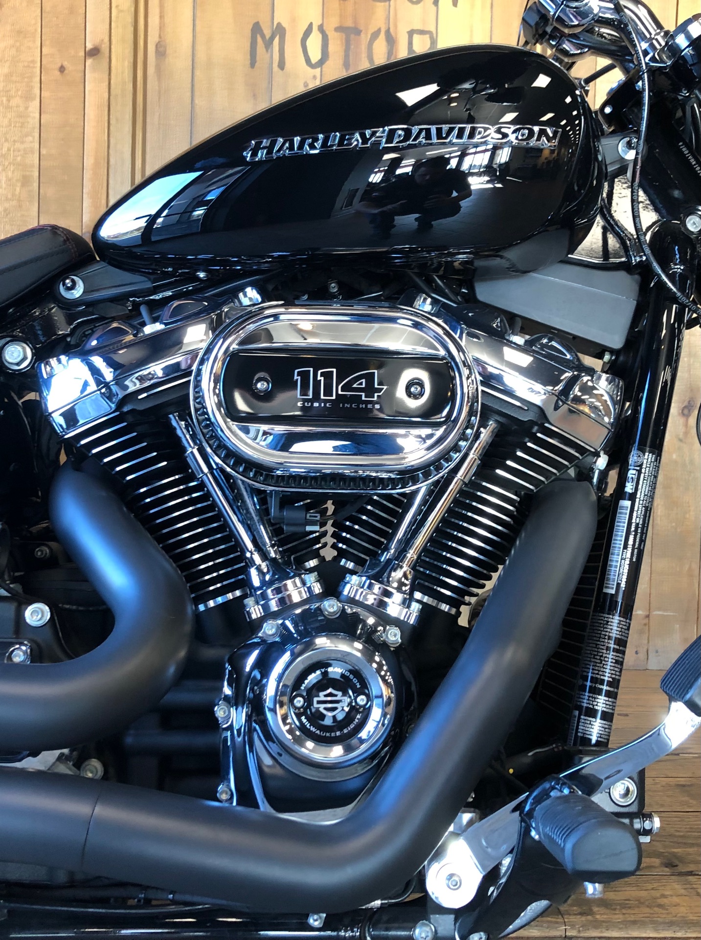 2018 Harley-Davidson Breakout S in Harrisburg, Pennsylvania - Photo 2