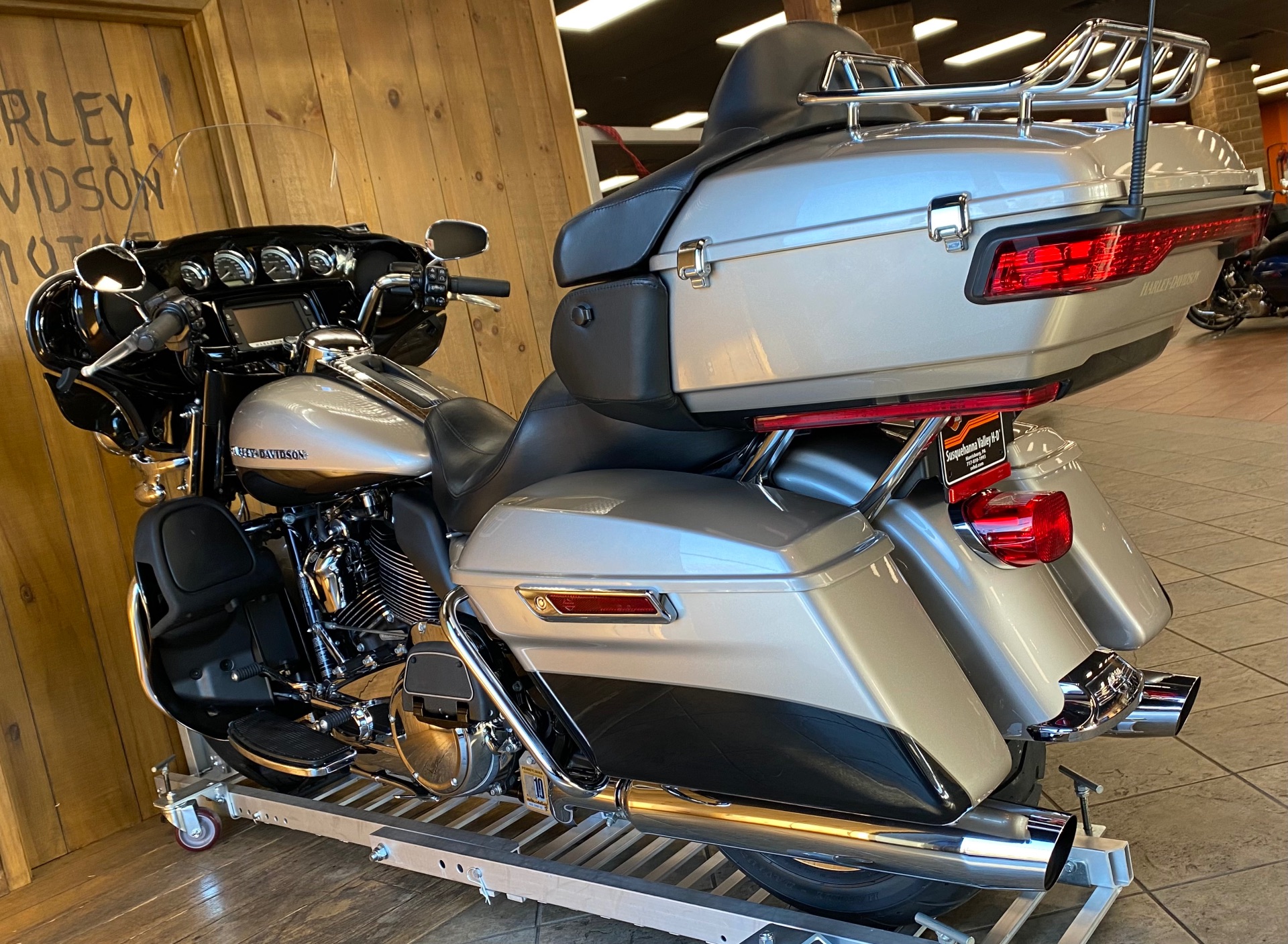 2018 Harley-Davidson Ultra Limited in Harrisburg, Pennsylvania - Photo 5
