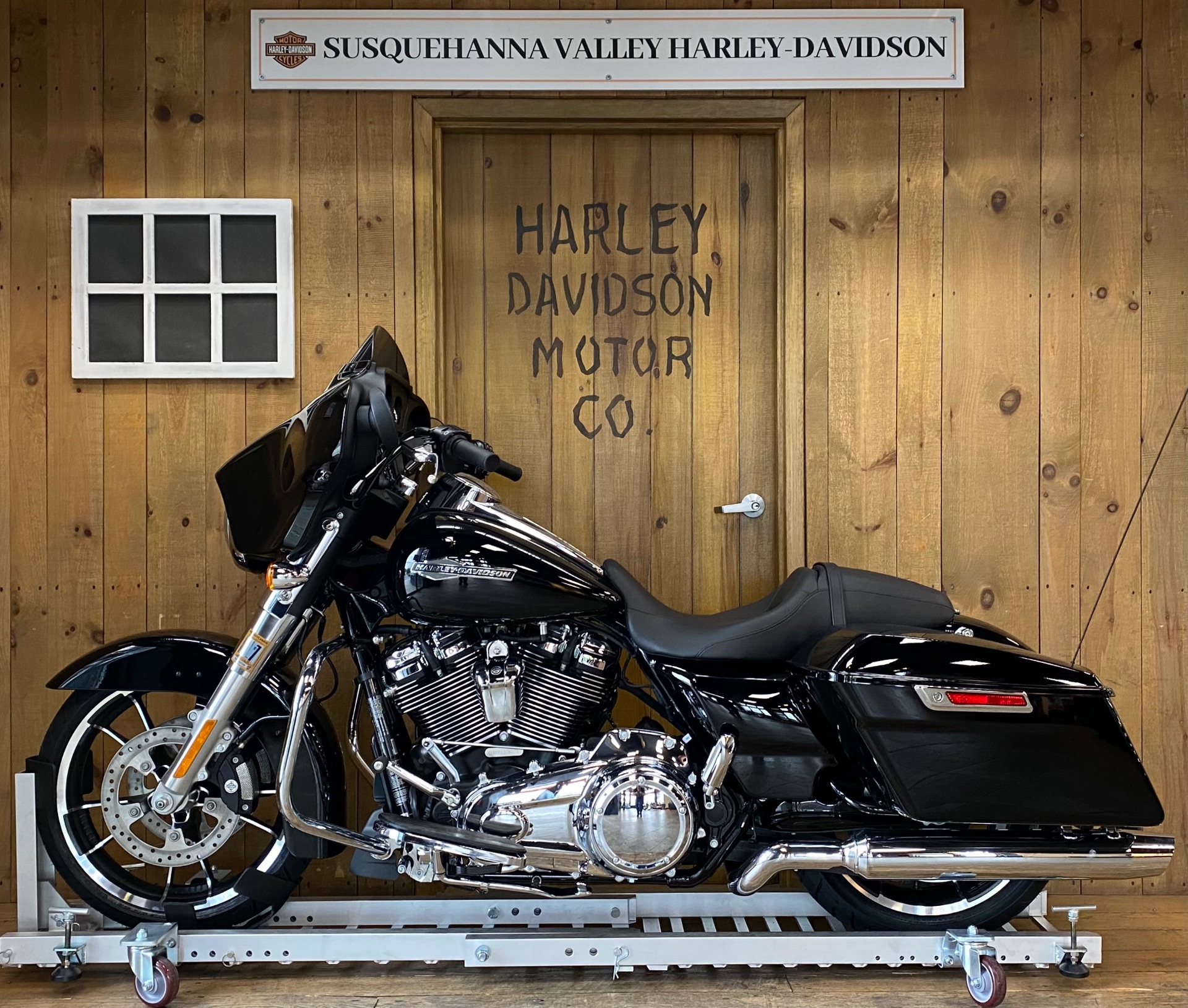 2023 Harley-Davidson Street Glide in Harrisburg, Pennsylvania - Photo 4