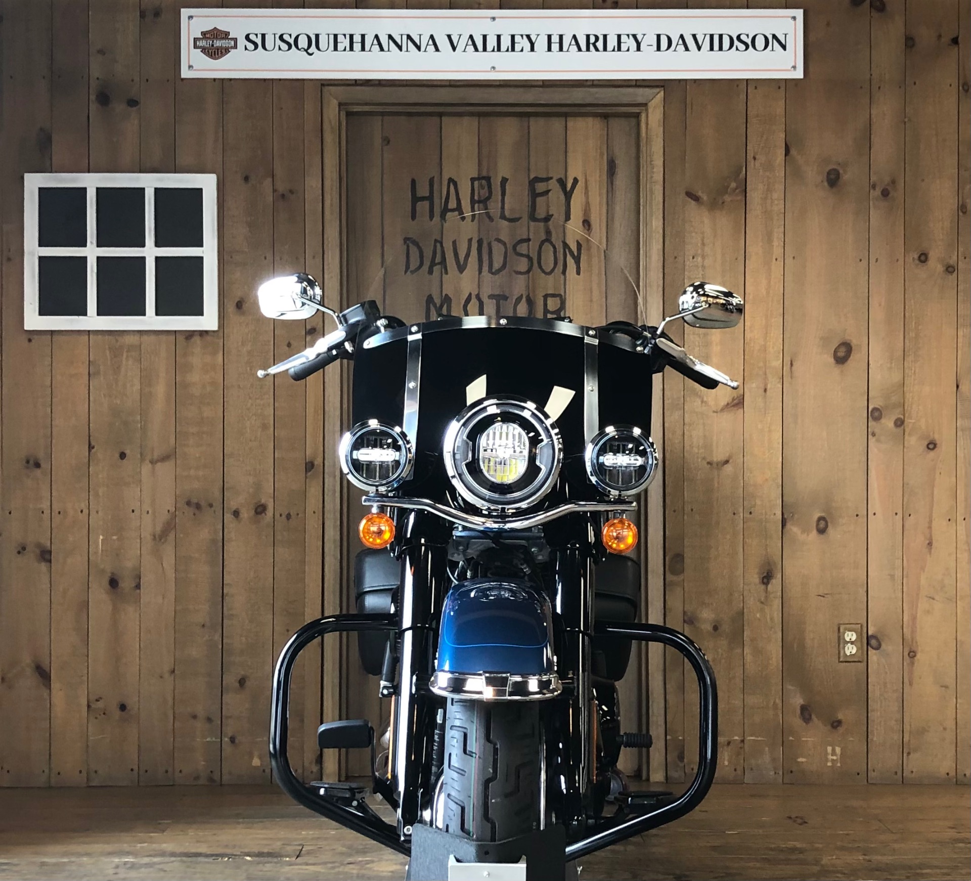 2018 Harley-Davidson Heritage S Anniversary in Harrisburg, Pennsylvania - Photo 3