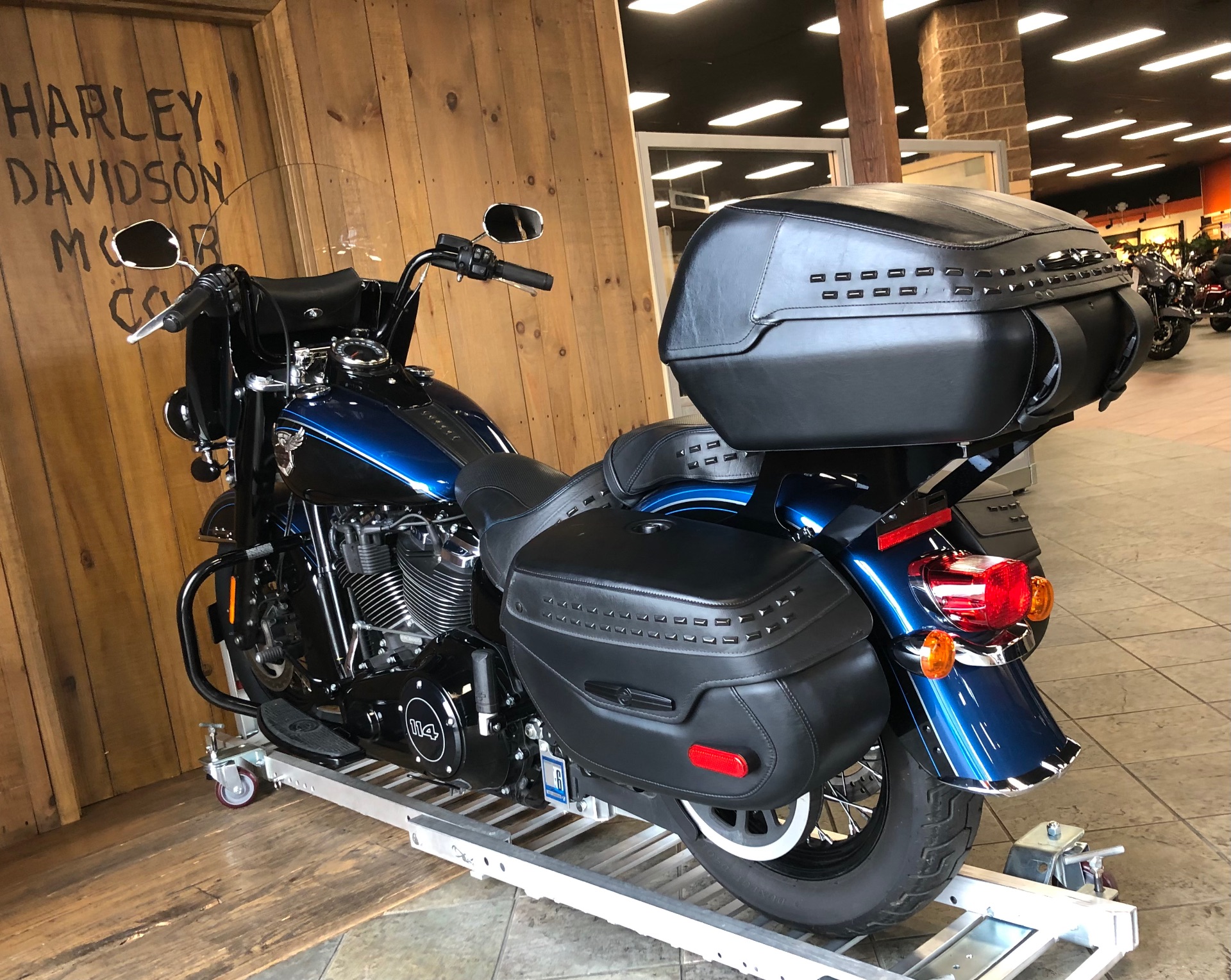 2018 Harley-Davidson Heritage S Anniversary in Harrisburg, Pennsylvania - Photo 5