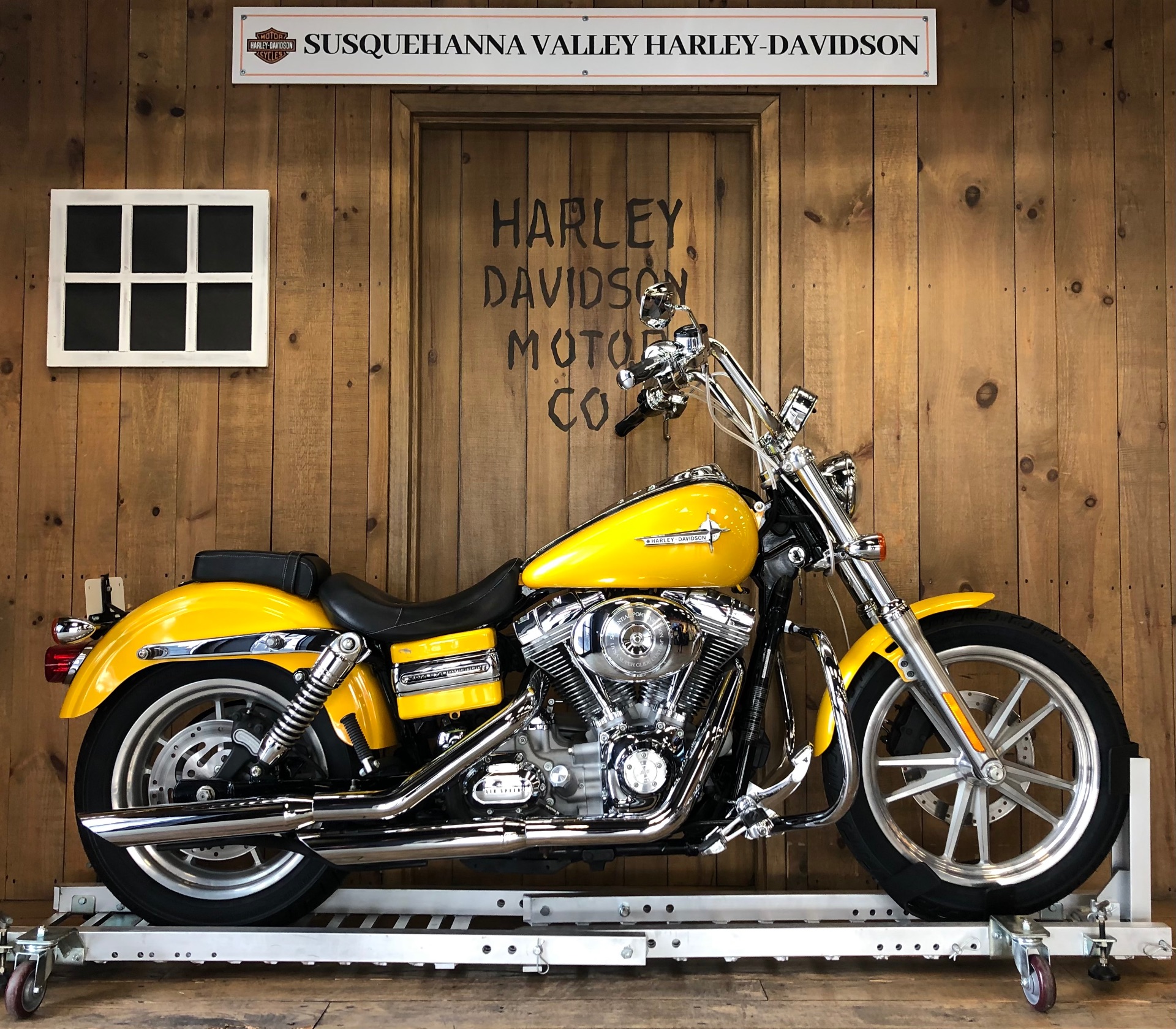 2006 Harley-Davidson Super Glide Custom in Harrisburg, Pennsylvania - Photo 1