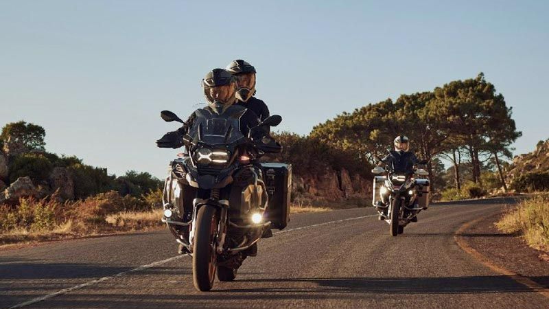 BMW - Get 0.9% APR financing + $1,800 customer cash on 2024 R 1250 GS Adventure