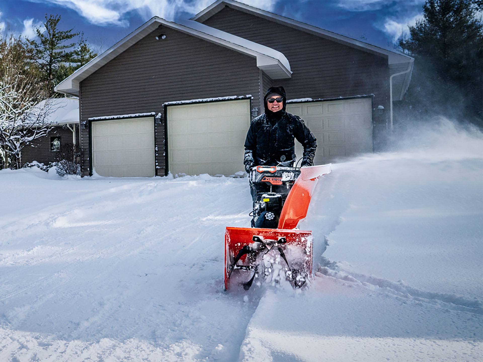 Ariens Deluxe 28 SHO in Old Saybrook, Connecticut - Photo 10