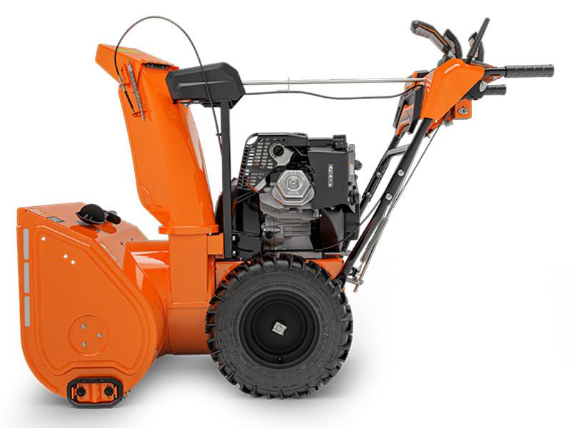 Ariens Platinum 30 SHO in Old Saybrook, Connecticut - Photo 4