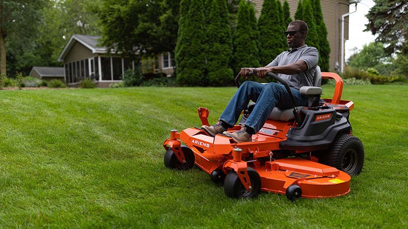 What is the Difference between Ariens Ikon X And Xd?