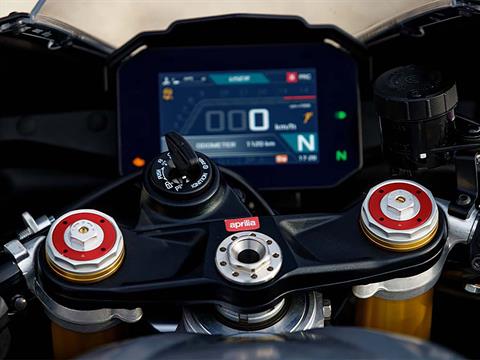 2023 Aprilia RSV4 1100 in Knoxville, Tennessee - Photo 3