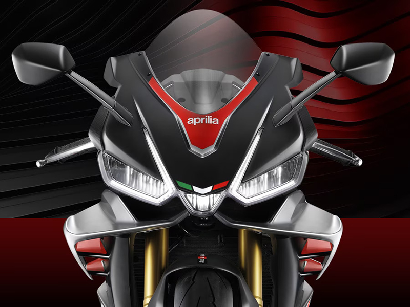 2024 Aprilia RSV4 1100 in Williamson, New York - Photo 3