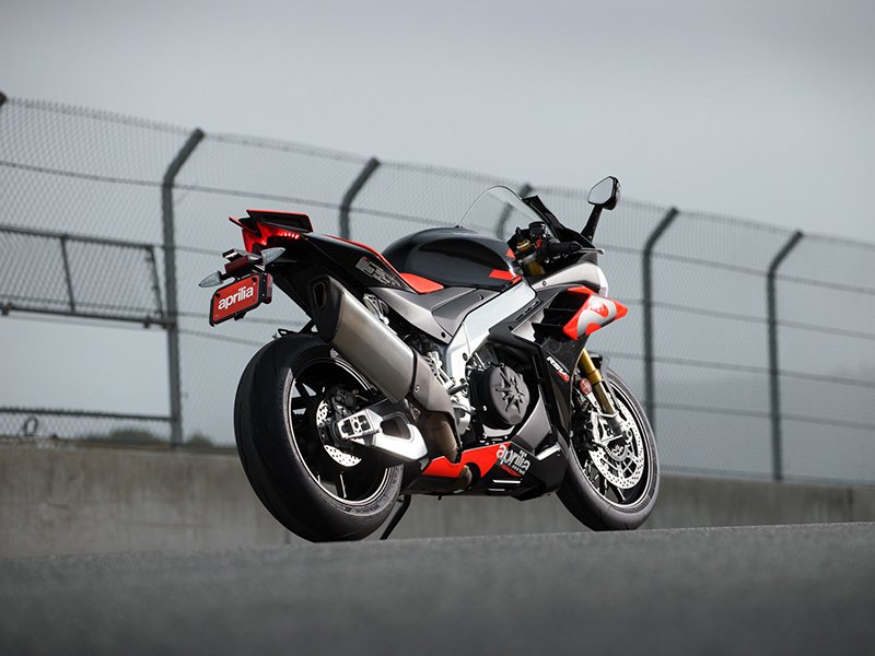 2024 Aprilia RSV4 Factory 1100 in Knoxville, Tennessee - Photo 12