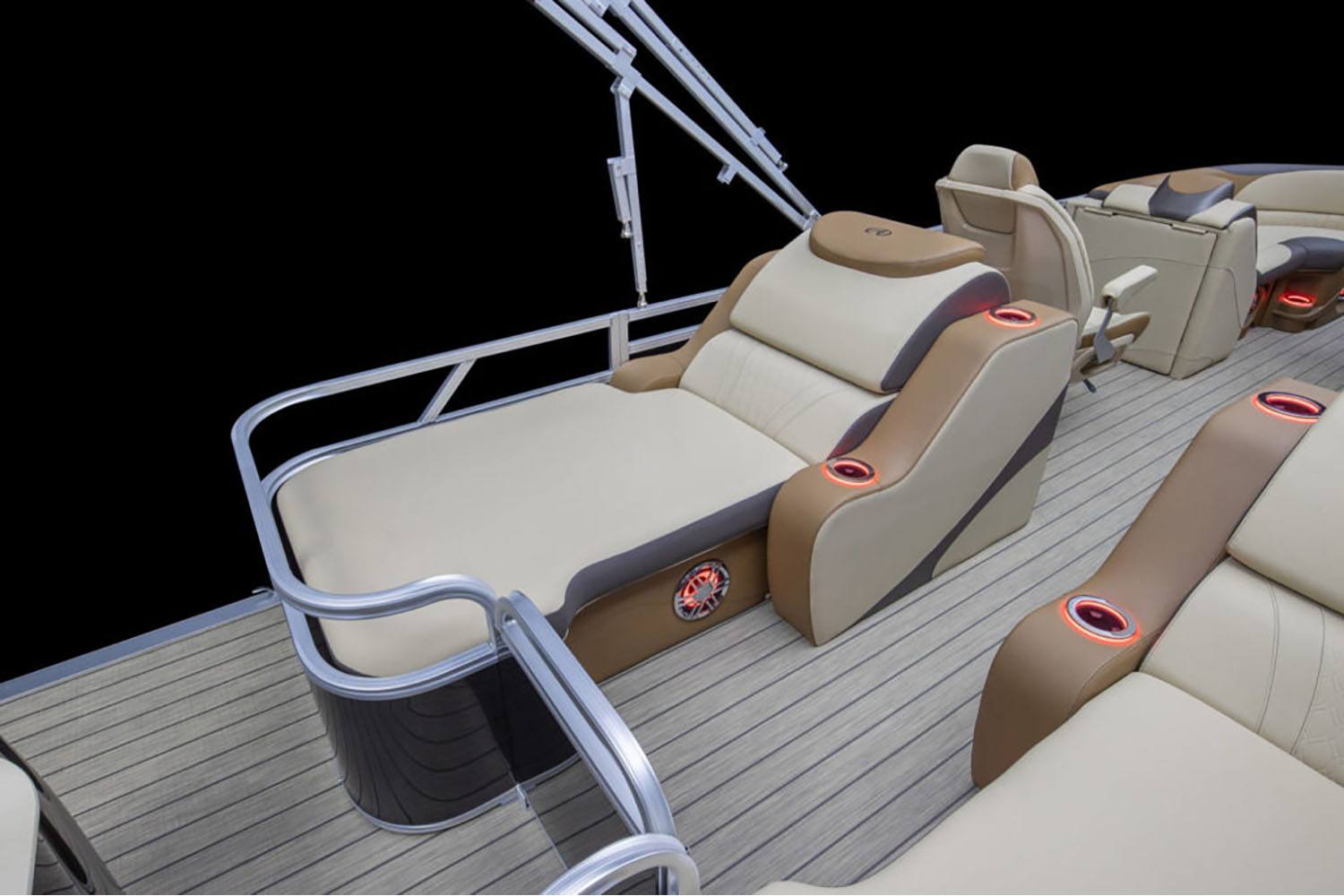 2023 Avalon LSZ Rear Lounger - 23' in Memphis, Tennessee - Photo 15