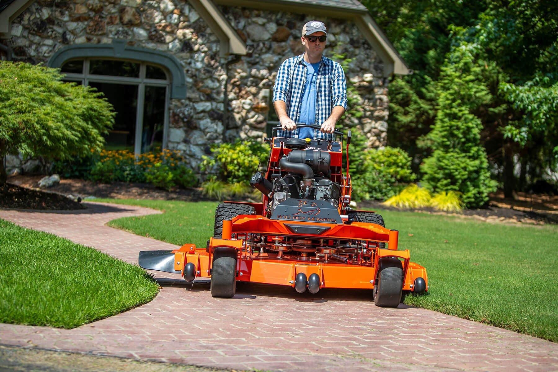 2022 Bad Boy Mowers Revolt 61 in. Vanguard EFI 28 hp in Winchester, Tennessee - Photo 4