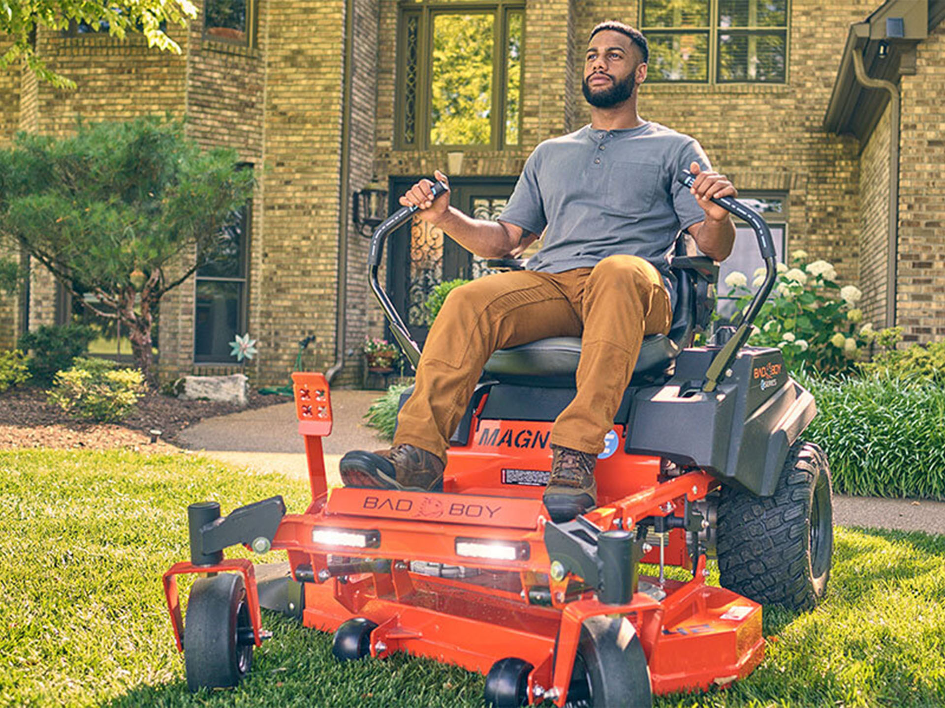 2024 Bad Boy Mowers E-Magnum 42 in. Electric in Lowell, Michigan - Photo 9