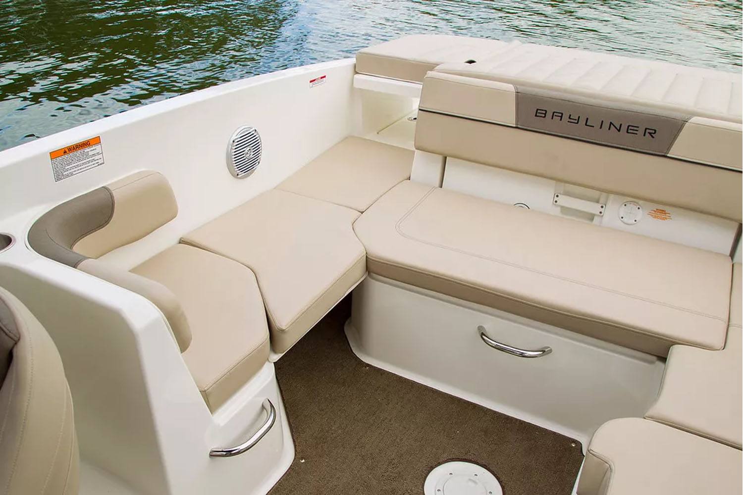 2024 Bayliner VR6 in Suamico, Wisconsin - Photo 6