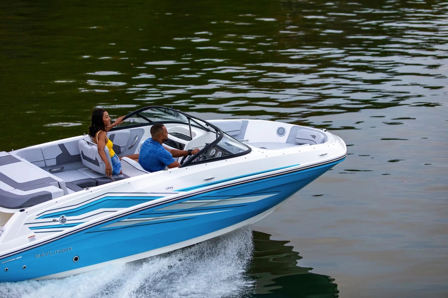 2025 Bayliner VR5 Bowrider in Suamico, Wisconsin - Photo 11