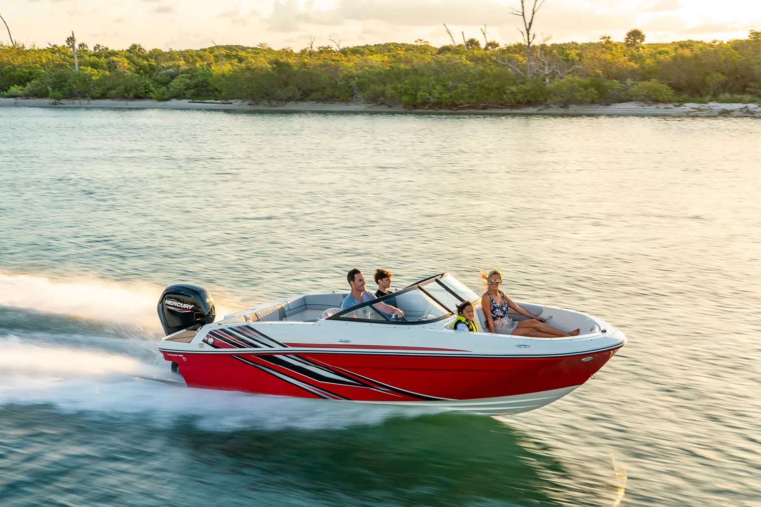 2025 Bayliner VR4 Outboard in Suamico, Wisconsin - Photo 17