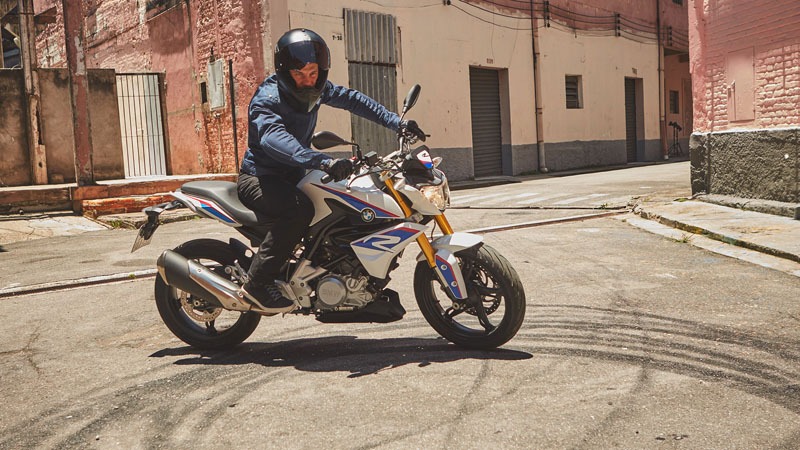 2018 BMW G 310 R in Newbury Park, California - Photo 28