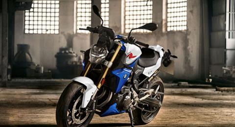 2022 BMW F 900 R in Middletown, Ohio - Photo 4