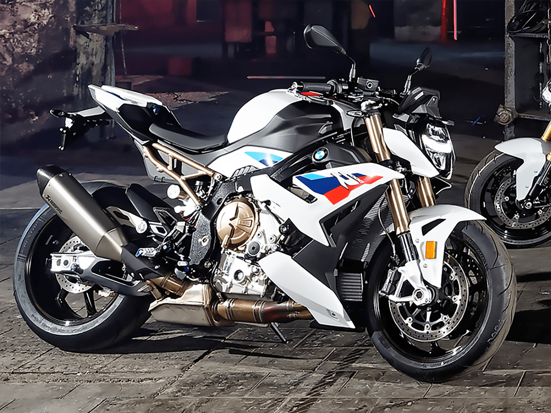 2023 BMW S 1000 R in Middletown, Ohio - Photo 7