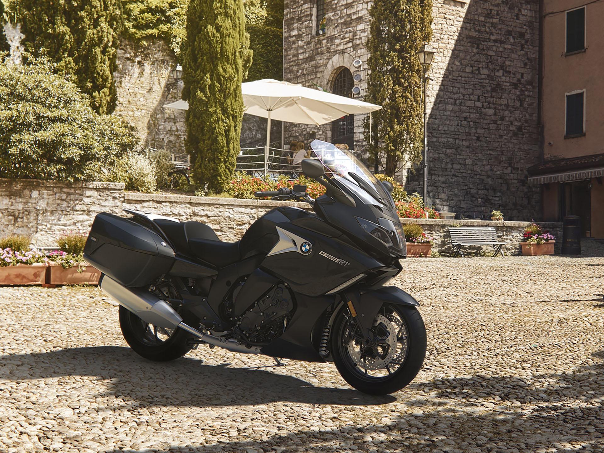 2024 BMW K 1600 GT in Iowa City, Iowa - Photo 10