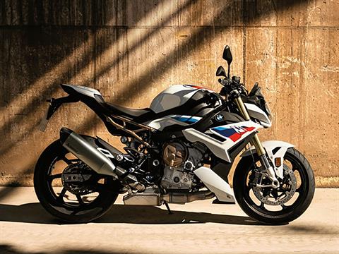 2024 BMW S 1000 R in Fort Collins, Colorado - Photo 11