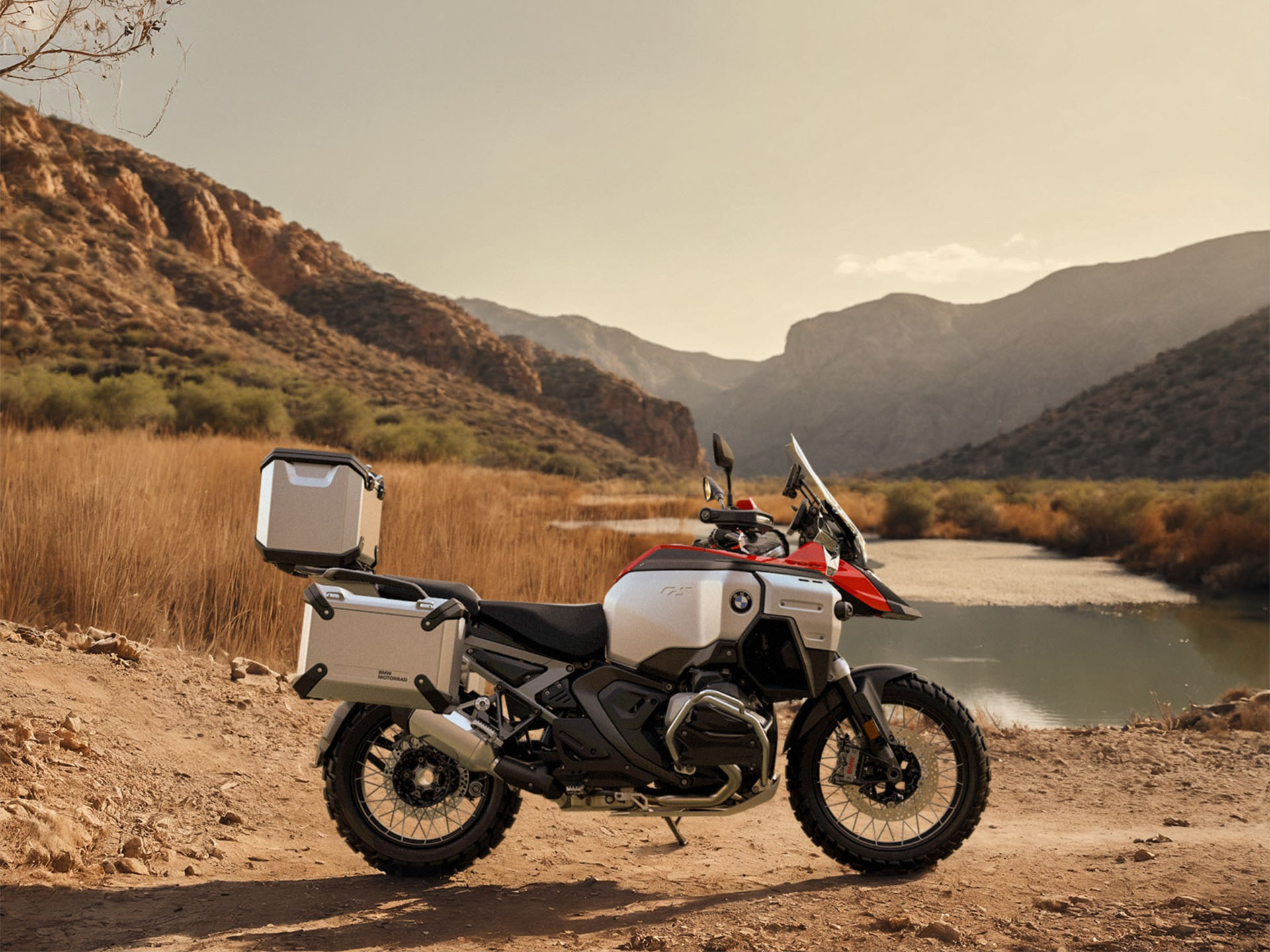 2025 BMW R 1300 GS Adventure in Iowa City, Iowa - Photo 10