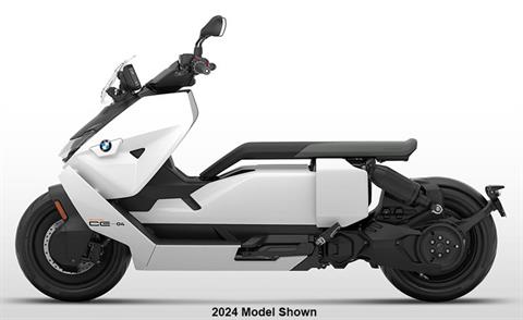 2025 BMW CE 04