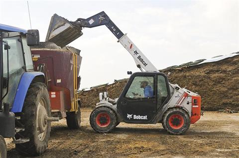2022 Bobcat 96 in. Grapple Ag Bucket in Union, Maine - Photo 4