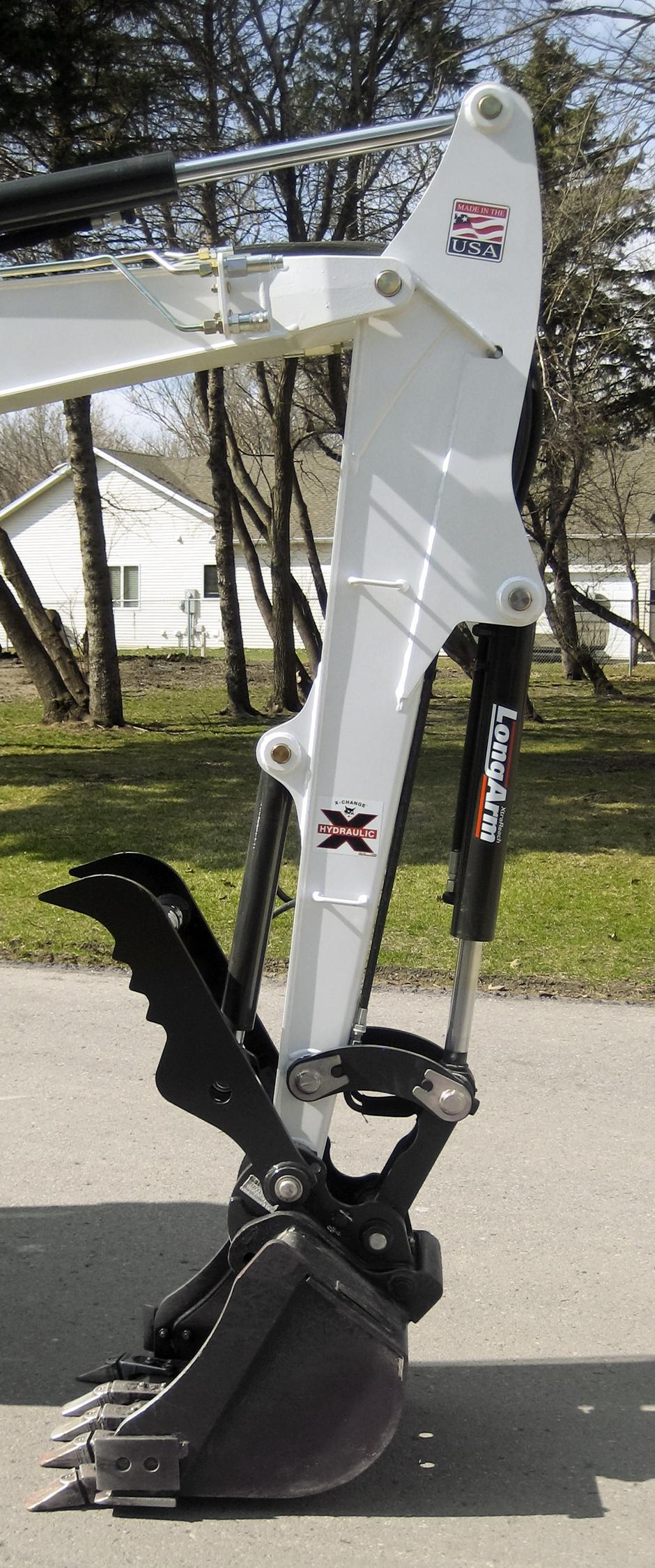 2022 Bobcat Hydraulic Clamp, Standard Arm - E26 in Bartonsville, Pennsylvania - Photo 5