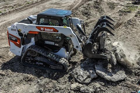 2022 Bobcat T62 Compact Track Loader in Union, Maine - Photo 5