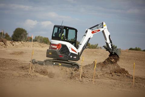 2022 Bobcat E35 25 hp R2-Series Extendable Arm in Liberty, New York - Photo 4