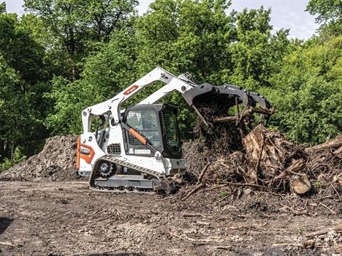 2023 Bobcat T650 Compact Track Loader in Union, Maine - Photo 5