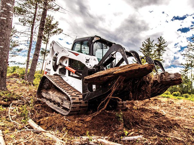 2023 Bobcat T770 Compact Track Loader in Union, Maine - Photo 3