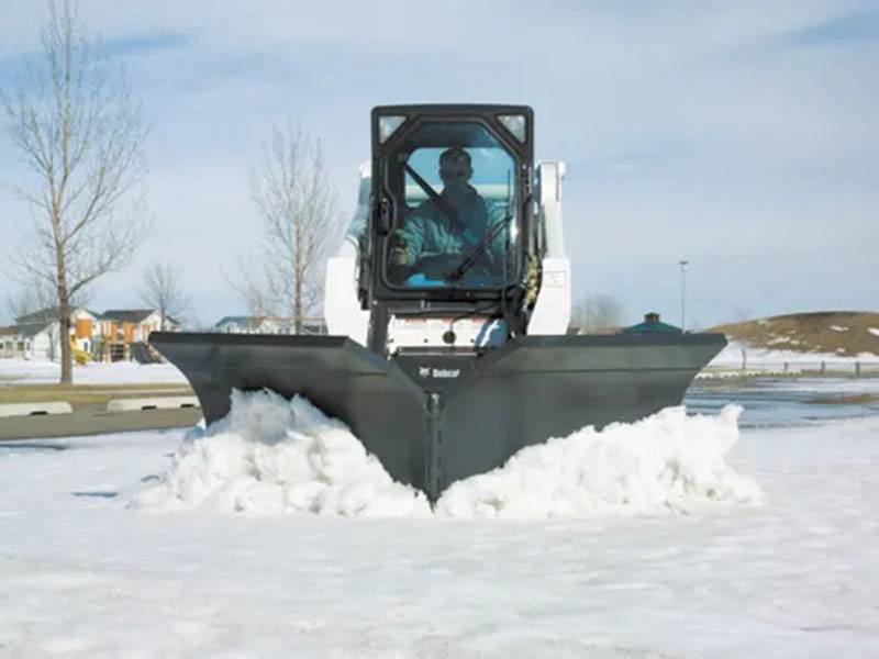 2024 Bobcat 96 in. Snow V-Blade in Caroline, Wisconsin - Photo 2