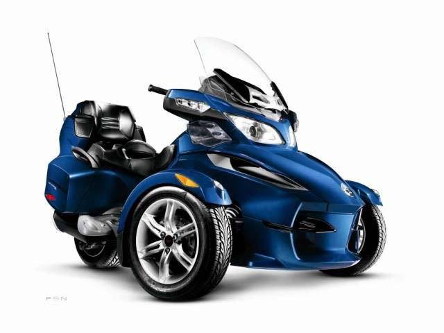 2010 Can-Am Spyder® RT Audio & Convenience SE5 in Lancaster, New Hampshire - Photo 3