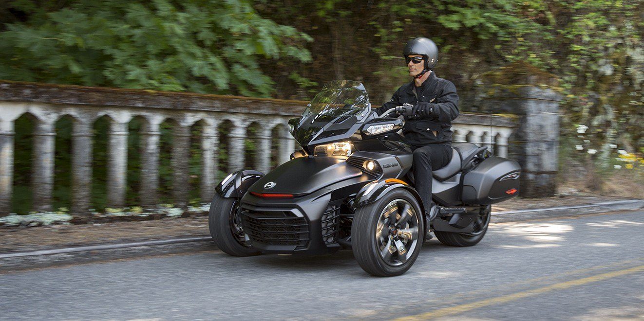 2016 Can-Am Spyder F3-T SE6 w/ Audio System in Houston, Texas - Photo 7