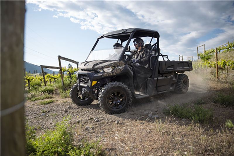 2022 Can-Am Defender Pro DPS HD10 in Barrington, New Hampshire - Photo 10