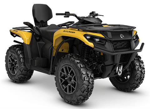 2023 Can-Am Outlander MAX XT 700 in Gaylord, Michigan