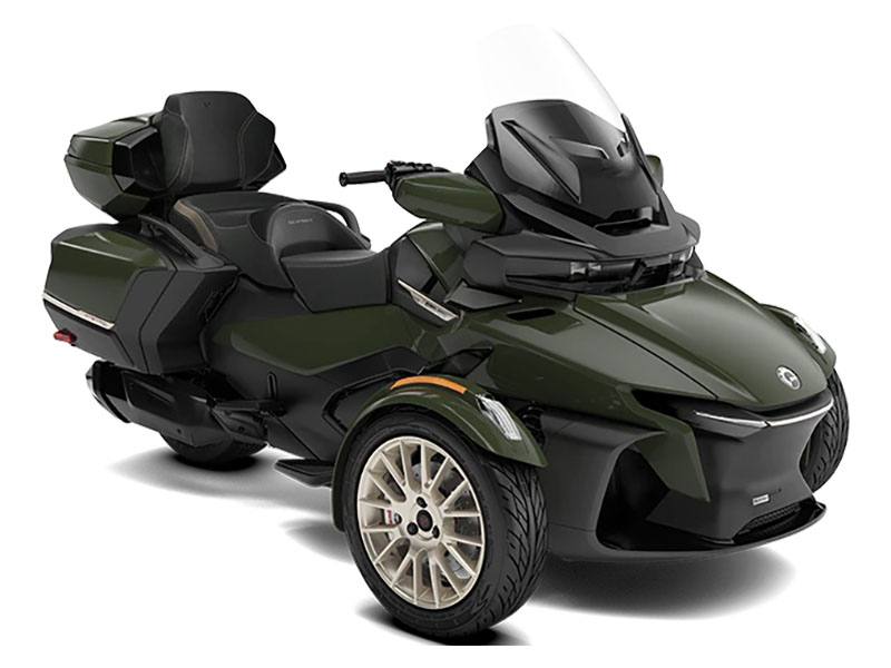 2023 Can-Am Spyder RT Sea-to-Sky in Concord, New Hampshire