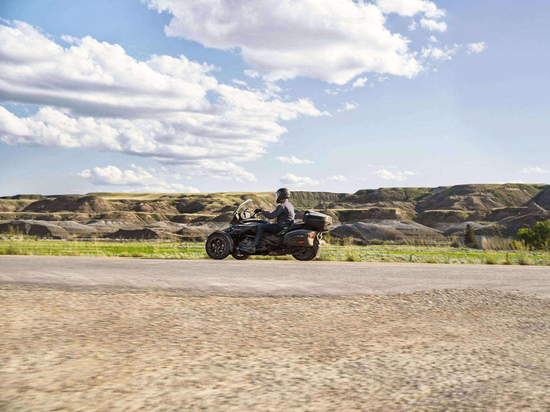 2024 Can-Am Spyder F3 Limited in Concord, New Hampshire - Photo 14