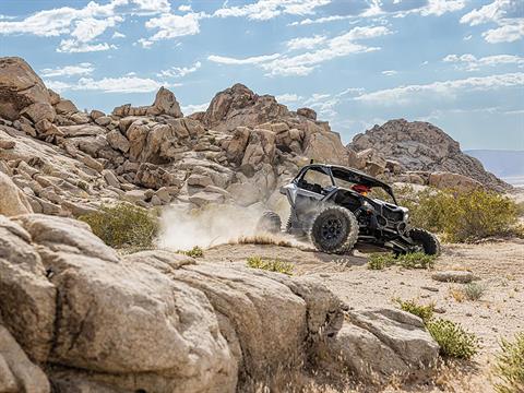 2024 Can-Am Maverick X3 RS Turbo in Mineral Wells, West Virginia - Photo 9